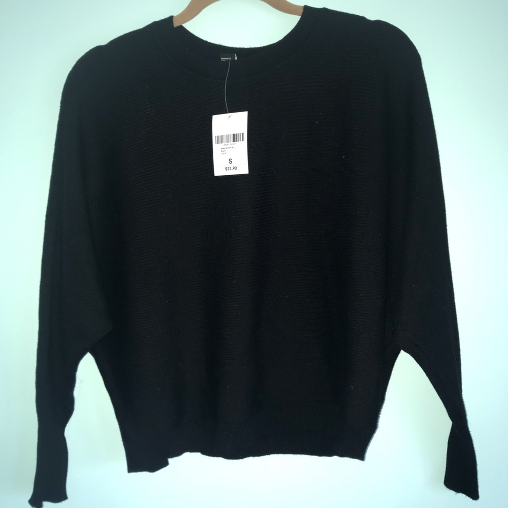 Ribbed Black Sweater - Picture 2 of 5